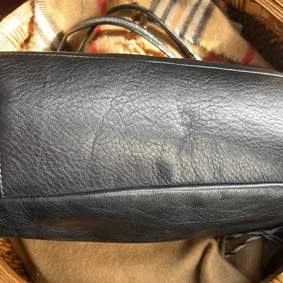 Authentic Coach Madison Tribeca East West Black Leather Tote Handbag #14111 - Picture 8 of 17